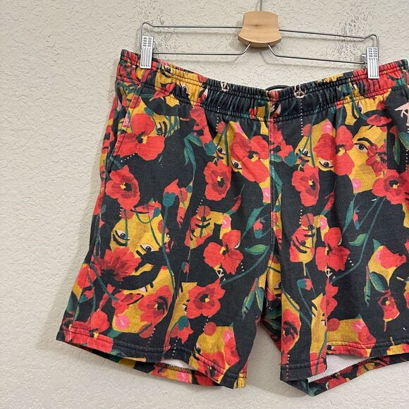 CRISTINA MARTINEZ for Nordstrom All-Over Print Shorts Colorful Pull-On - Picture 3 of 10